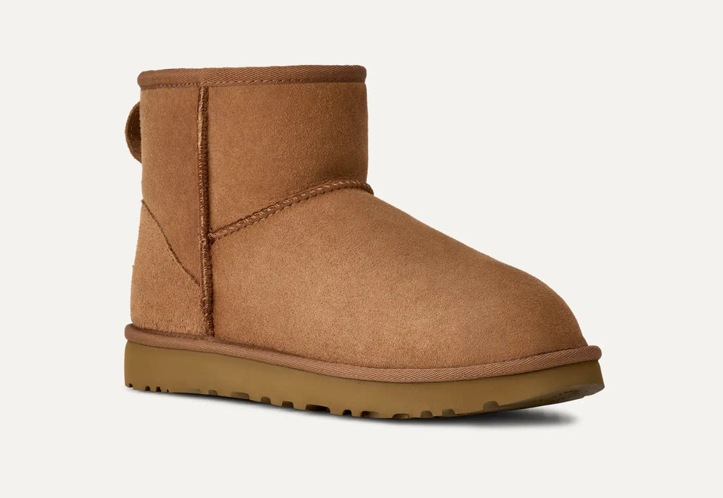 UGG Classic Mini II Women's Boots in Chestnut