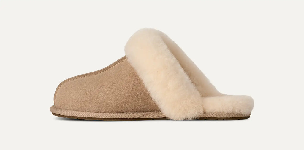 UGG Scuffette II Women's Slippers in Sand