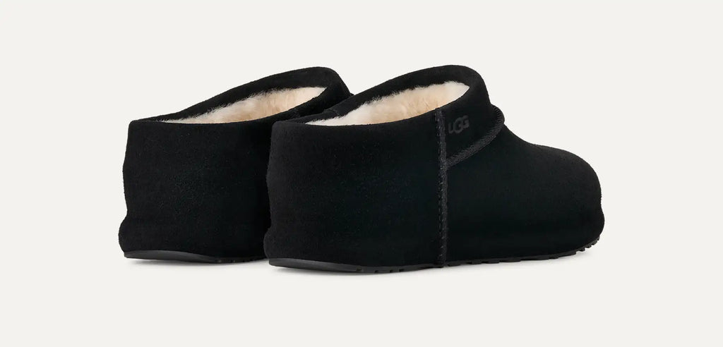 UGG Clog Enwrap Women's in Black