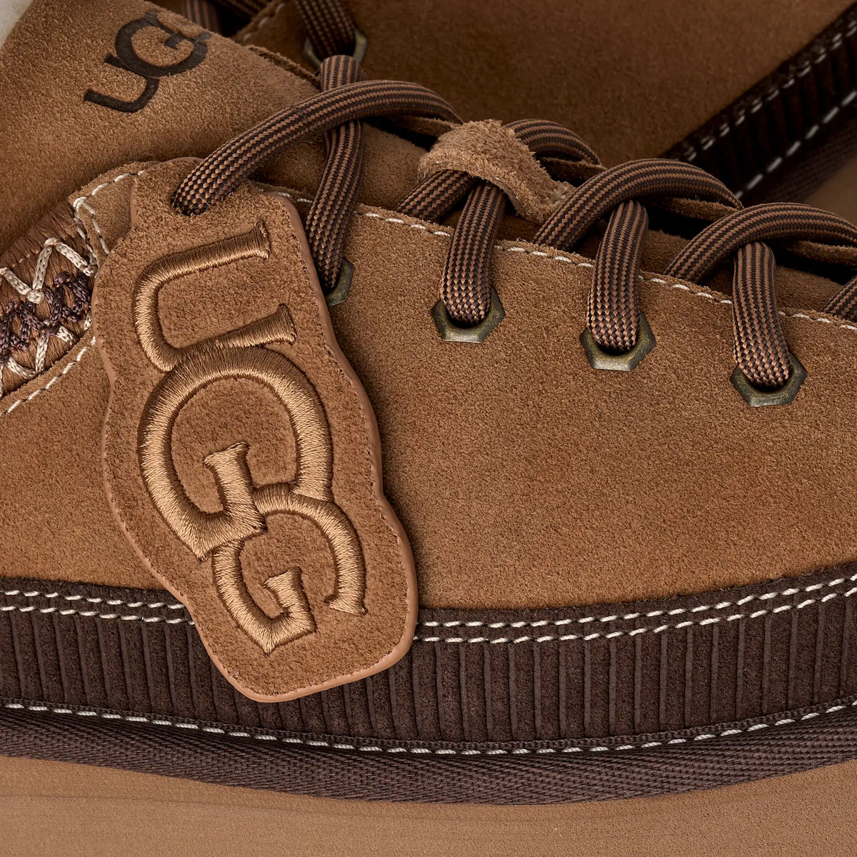 UGG Scarpe stringate Heritage Donna in Chestnut