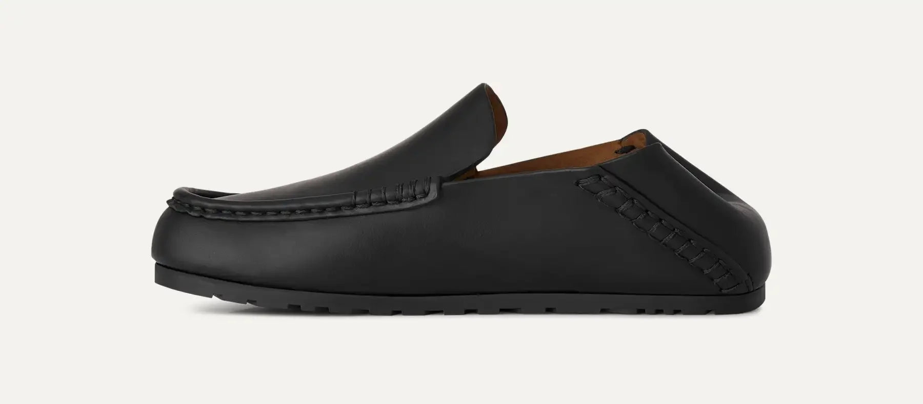 UGG Eldrie Women's Moccasins in Black Leather