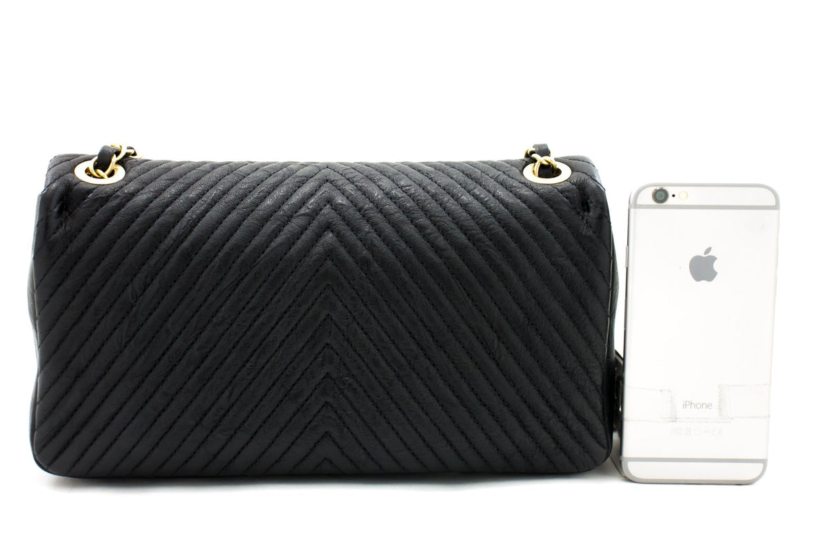 Chanel 2015 Chevron V-Stitch Leather Chain Flap Shoulder Bag i80