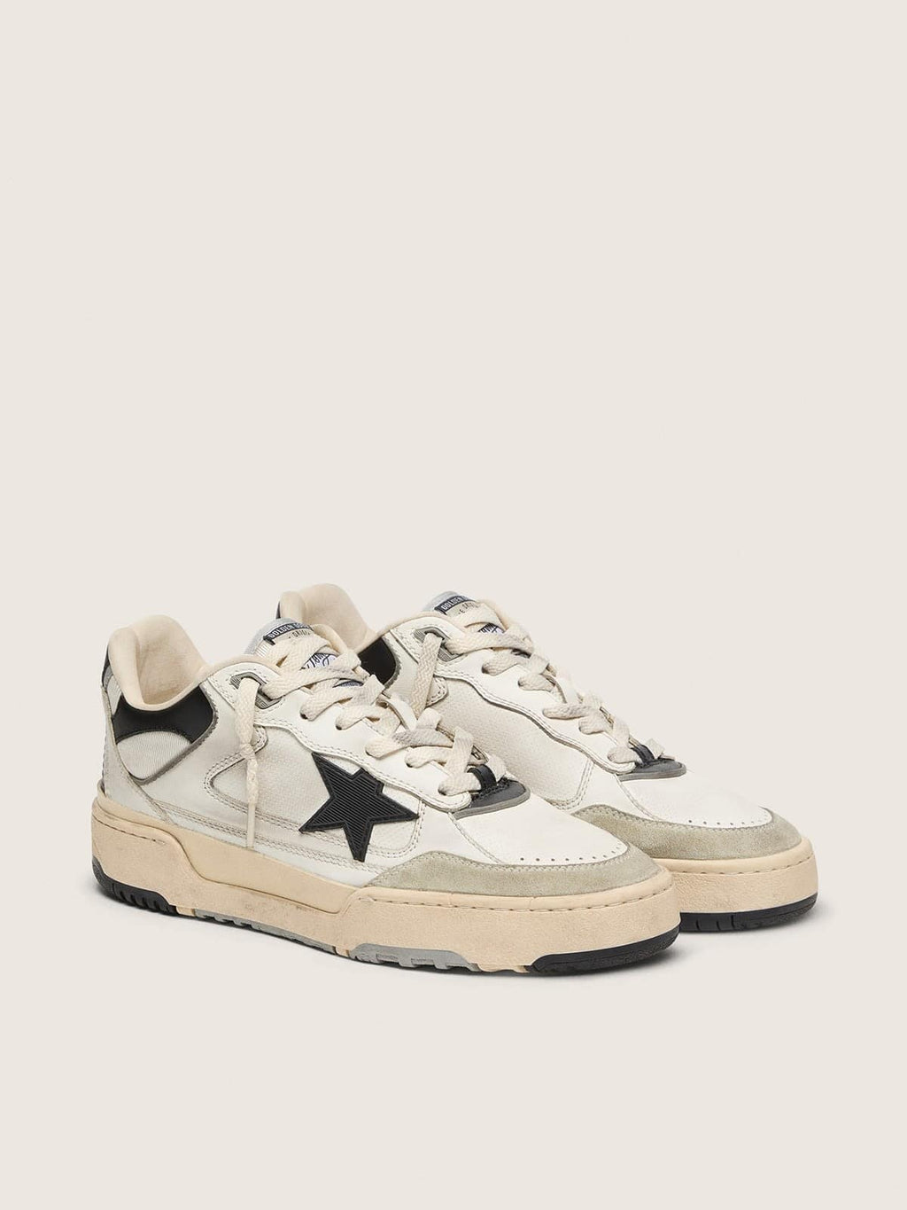 Golden Goose Forty2 Uomo con Stella Nera e Talloncino in Pelle Nera