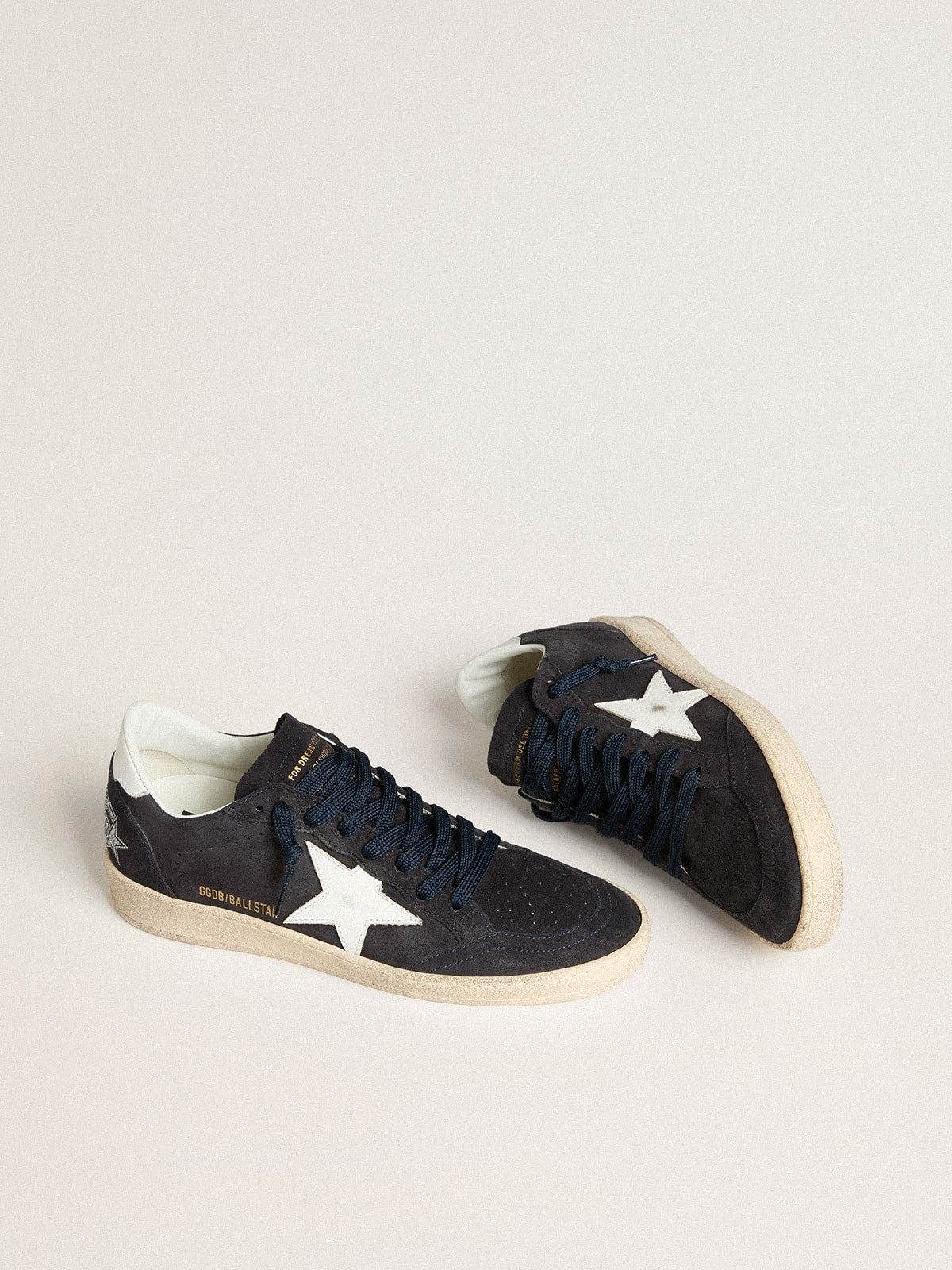 Golden Goose Ball Star Donna in Suede Blu Scuro con Stella e Talloncino in Pelle