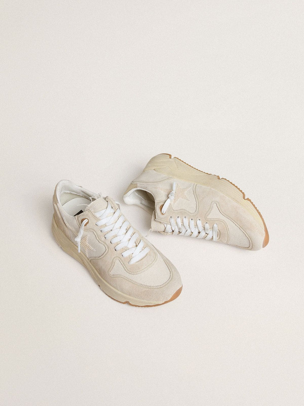 Golden Goose Running Sole Donna in Canvas con Stella Beige e Talloncino in Pelle Laminata Platino