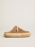 Golden Goose Scarpe Space Star Sabot Donna in Suede Color Tabacco e Fodera in Shearling
