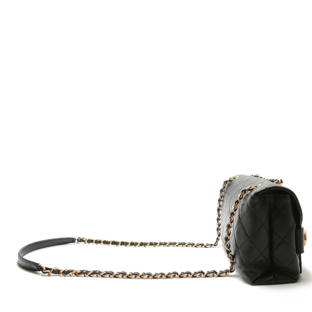 CHANEL 2020 Medium Enchained Flap Bag-Black