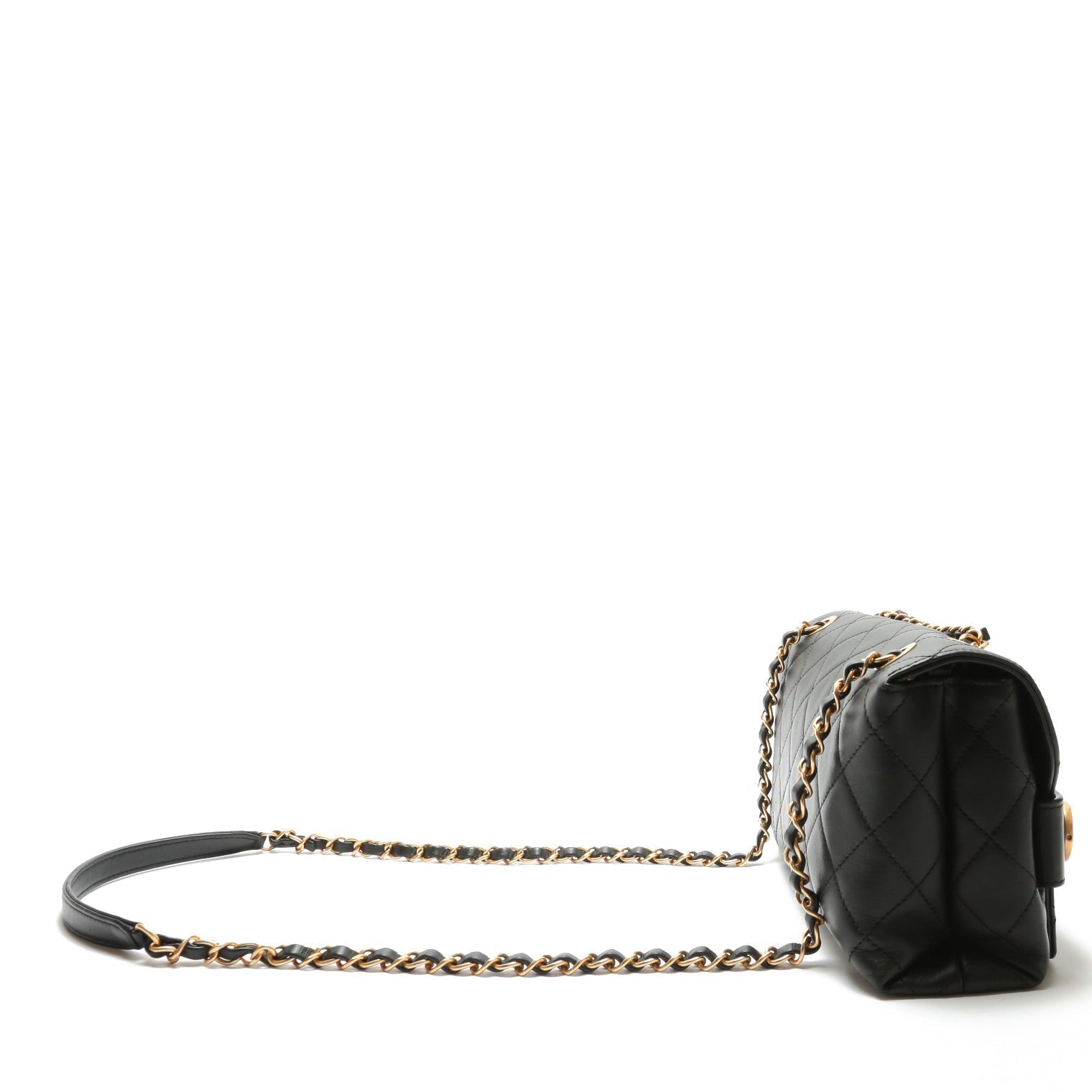CHANEL 2020 Medium Enchained Flap Bag-Black