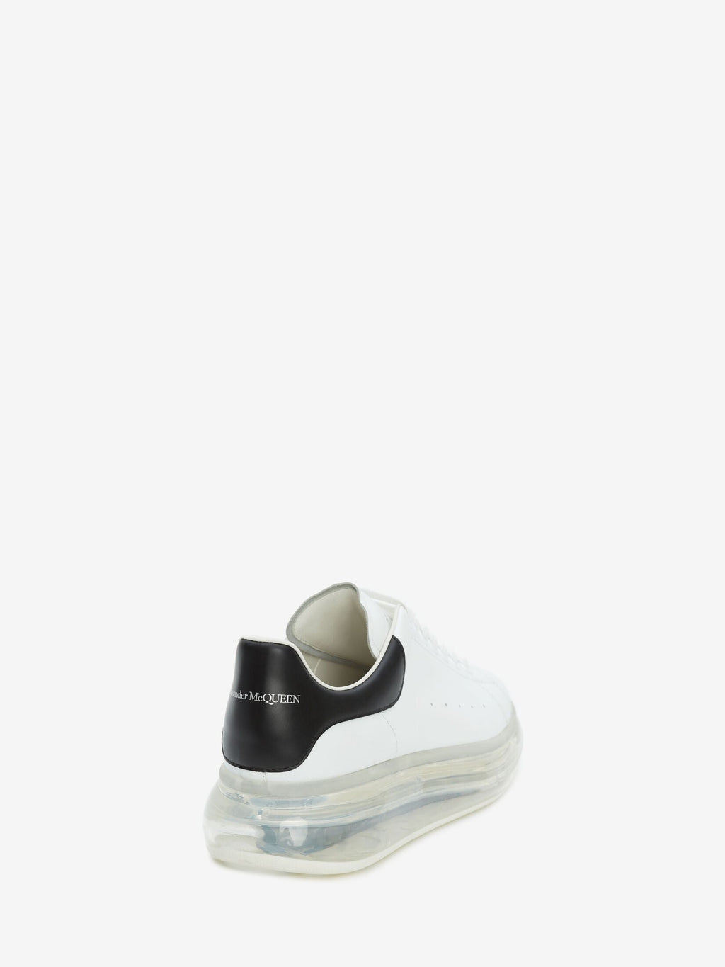 Oversized in white Gum