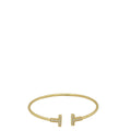 Tiffany & Co 18K Yellow Gold Diamond T Wire Medium Bracelet – Accessorio premium elegante