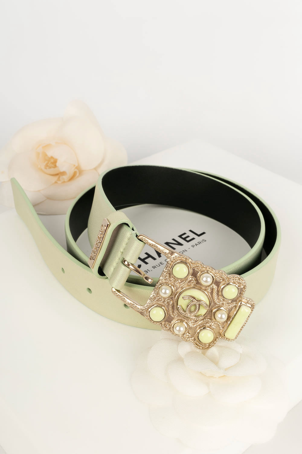 Ceinture en cuir Chanel – Accessorio premium elegante