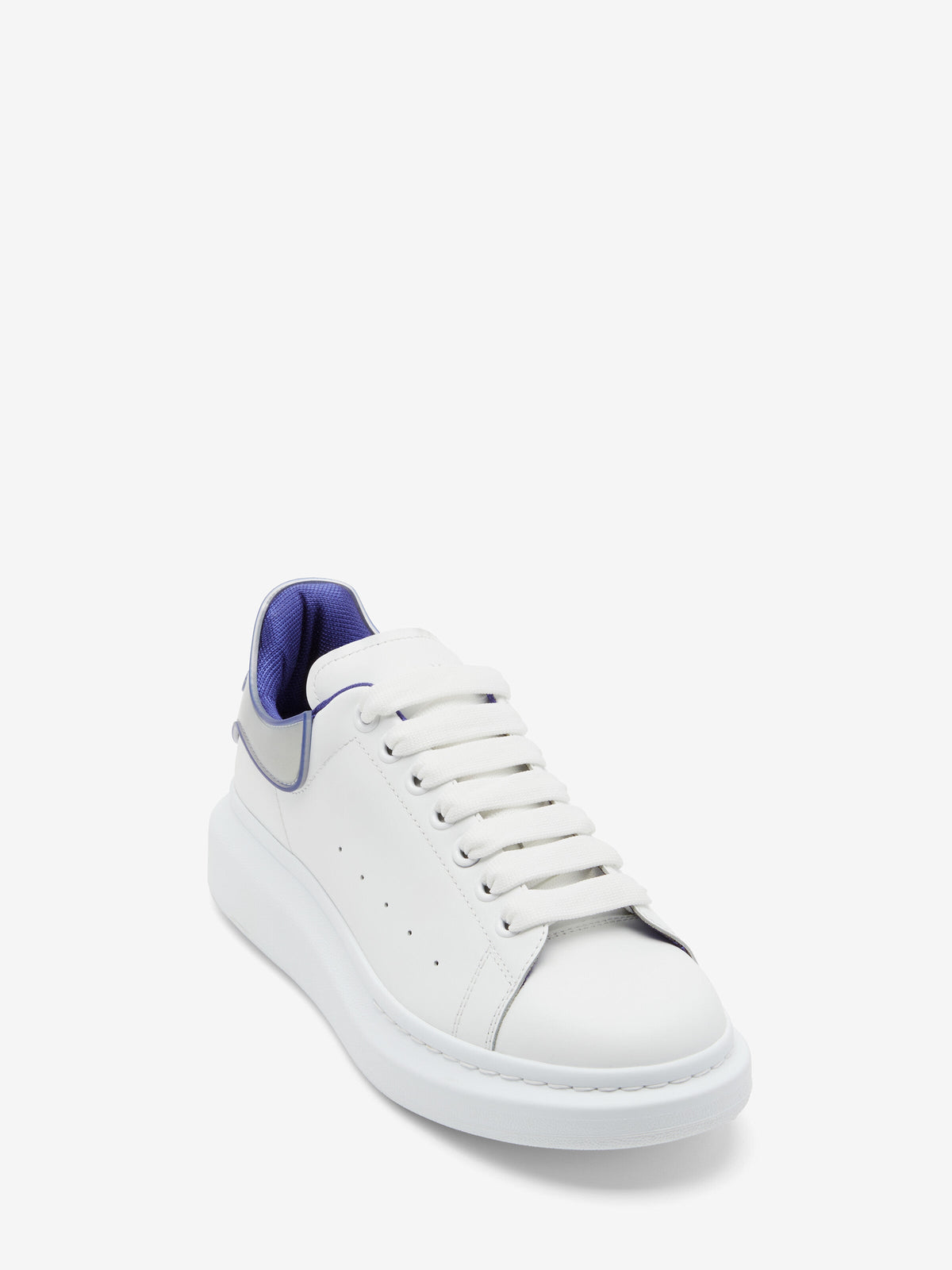 Oversize in bianco blu utopia