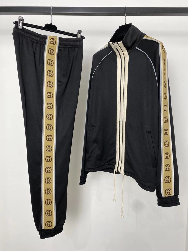 Ensemble Gucci
