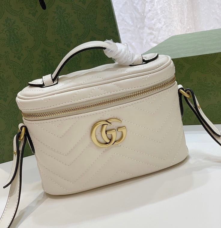 Vanity Gucci