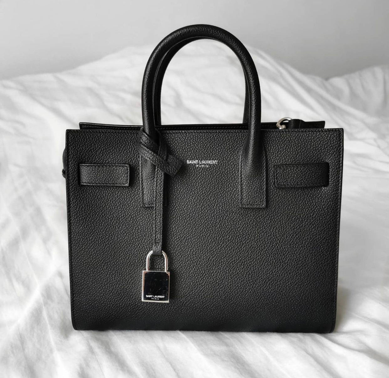 Sac de Jour Yves Saint Laurent – Accessorio premium elegante