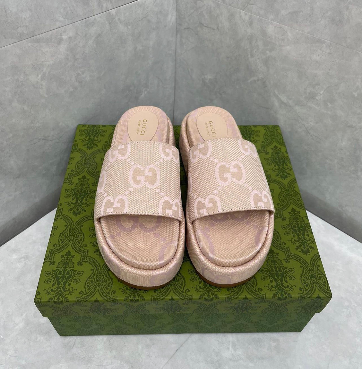 Mules à plateforme Gucci