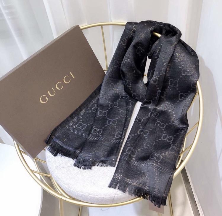 Écharpe Gucci