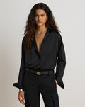 Camicia in charmeuse di raso Relaxed-Fit — Nero
